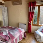 Le Jardin D'eden Hétvégi ház Valojoulx