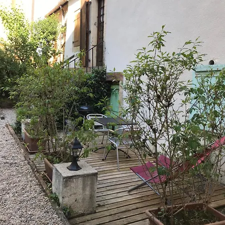 منزل ريفي Le Jardin D'eden *