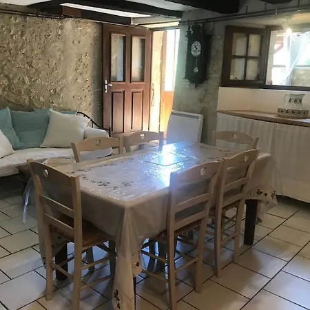 Le Jardin D'eden منزل ريفي Valojoulx